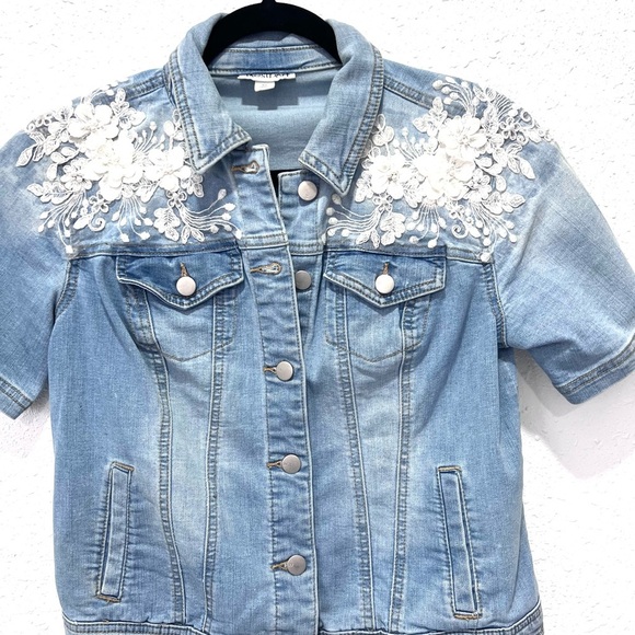 Westport Light Blue embellished boxy Denim Jacket XS - Picture 3 of 6